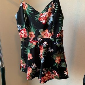 COPY - Hot Kiss Floral Romper